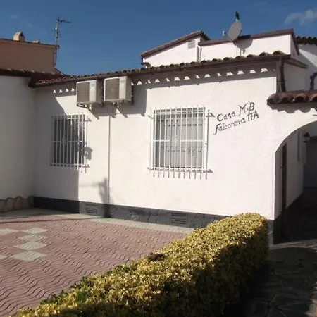 Amb Amarre I Jardi * Empuriabrava